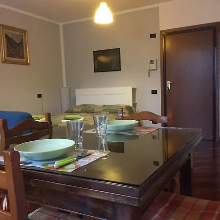 Ampio Monolocale Apartmán Brescia
