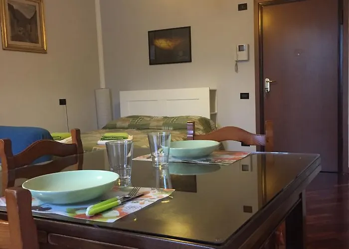 Ampio Monolocale Appartement Brescia